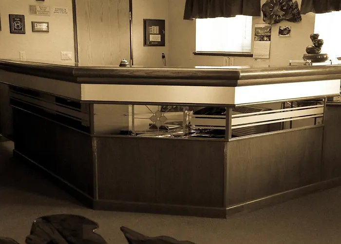 Americas Best Value Inn & Suites-Forest Grove/Hillsboro
